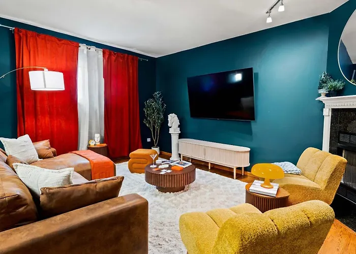 Pool Table, Pingpong, Arcade, 2-car Parking, 3 Floors Апартаменты *